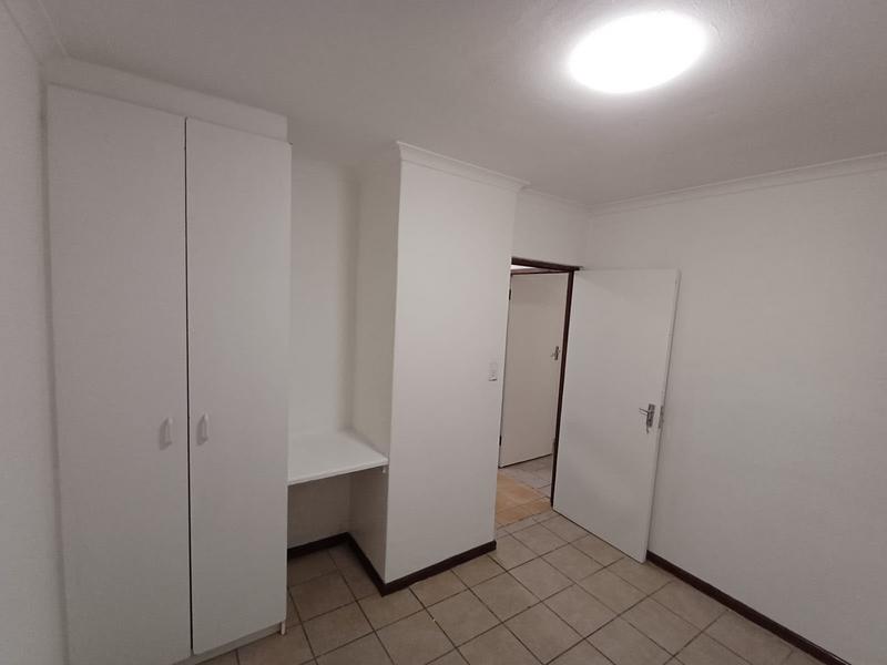 2 Bedroom Property for Sale in Table View Western Cape